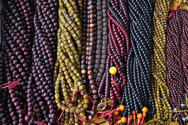 Quelle est l'efficacité des campagnes de marketing par courrier direct pour une entreprise de bijoux artisanaux ?