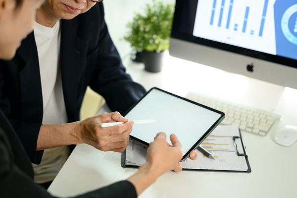 Blog pour entreprise : Développer une stratégie de marketing digital pour améliorer ses performances sur le web